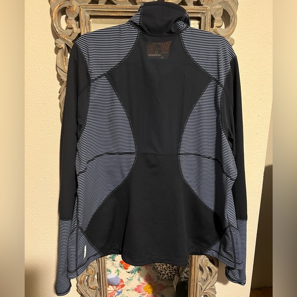 Zella Dark & Light Blue Full Zip Mesh Back Active Top Plus Size 3X Thumb Holes - Picture 5 of 9